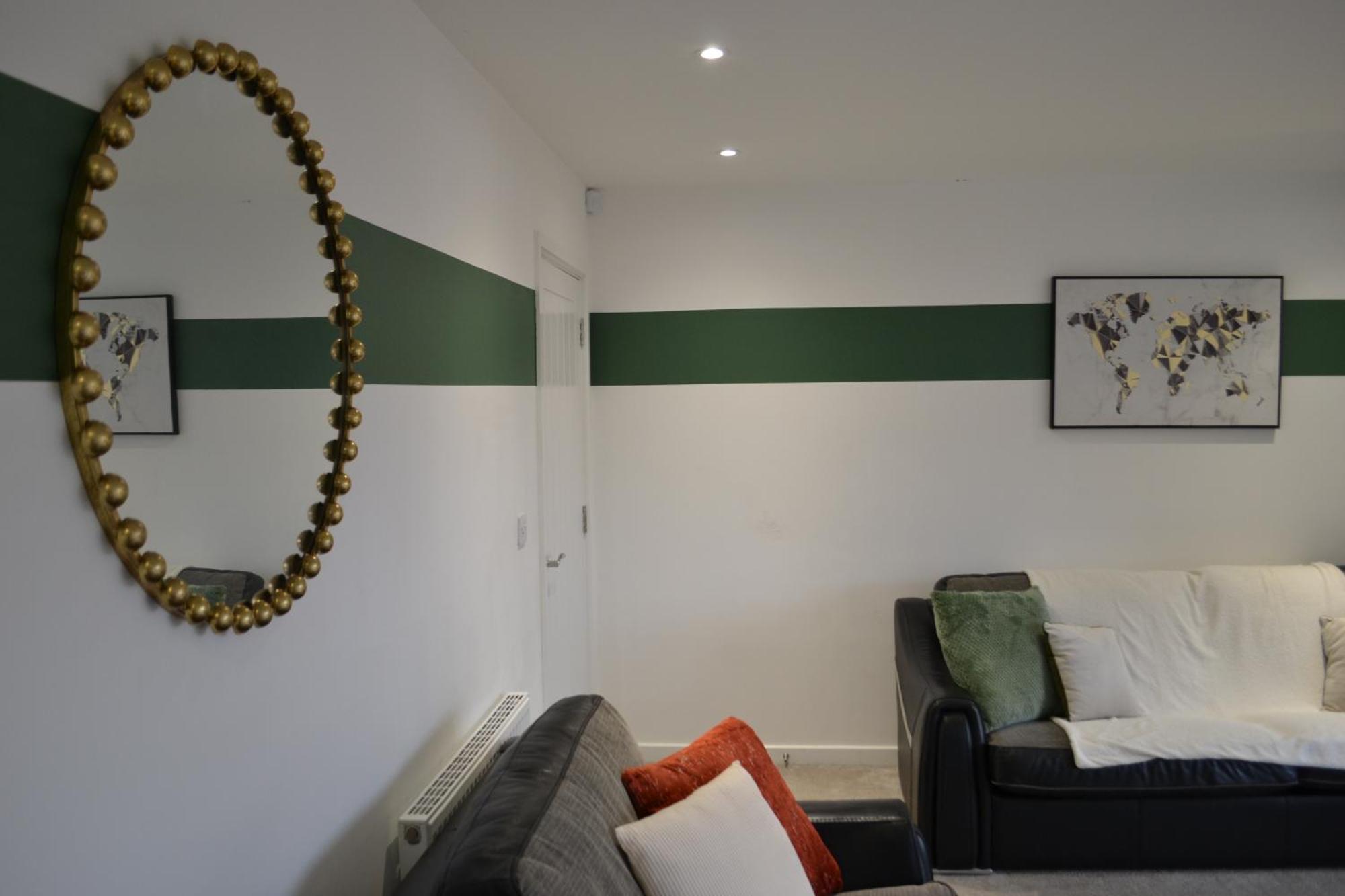 House 6 Large Private Bedrooms With 7 Beds, Close To Nec, Jlr, Centre Бирмингем